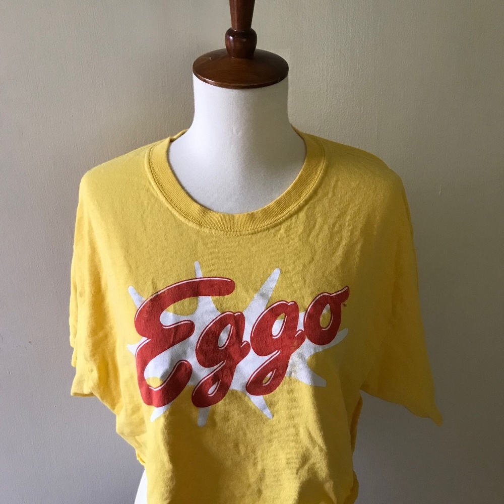 Cute 80s crop top